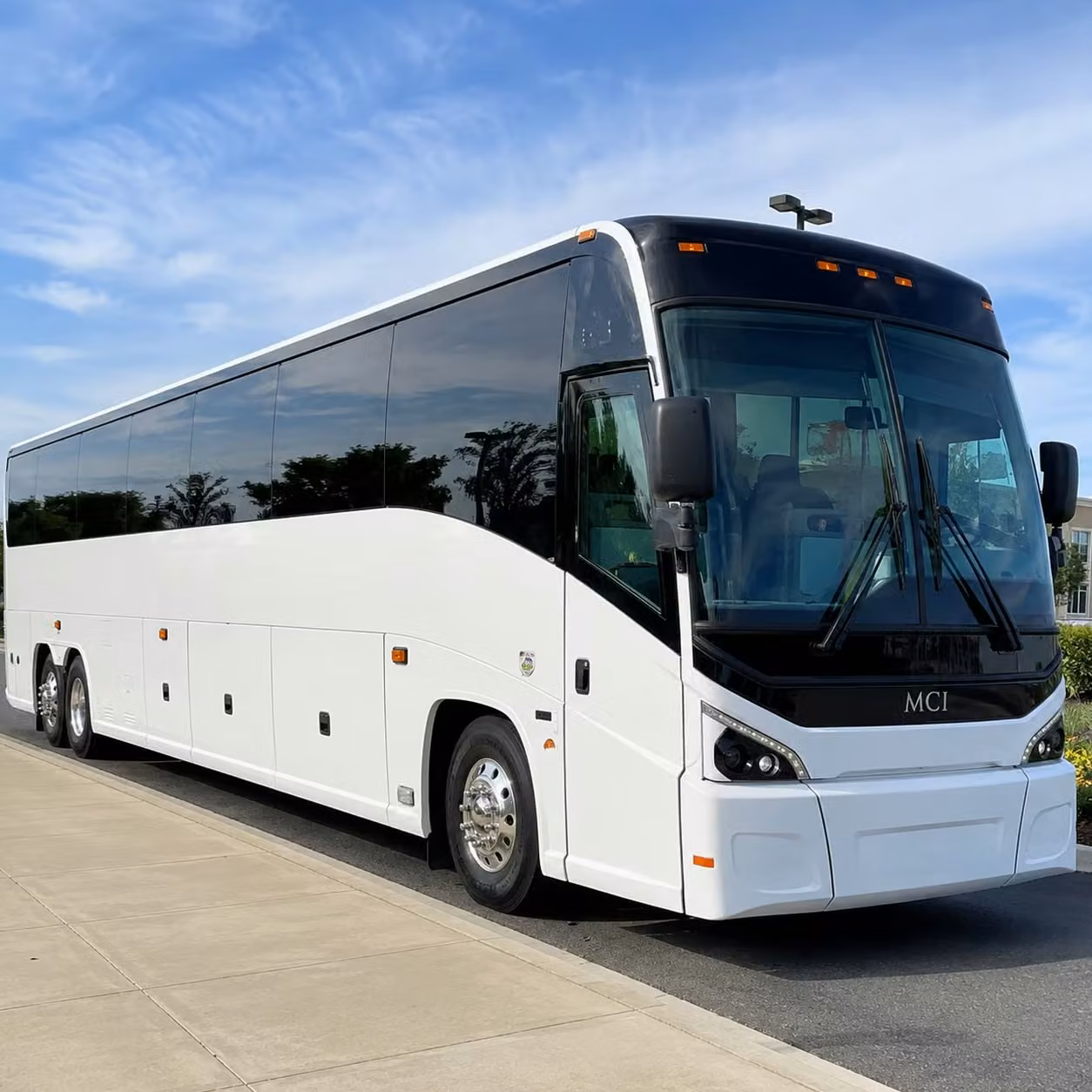 concert bus rentals to state farm stadium and glendale entertainment district