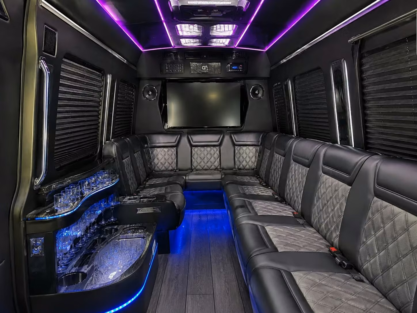day of wedding shuttle loops for large guest lists across the west valley