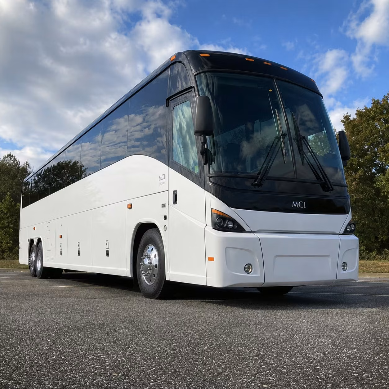 shuttle transportation for luke air force base personnel and contractors in surprise